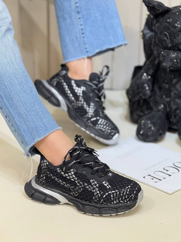 1354 کتونی زنانه رویه توری فول نگین بالنسیاگا balenciaga