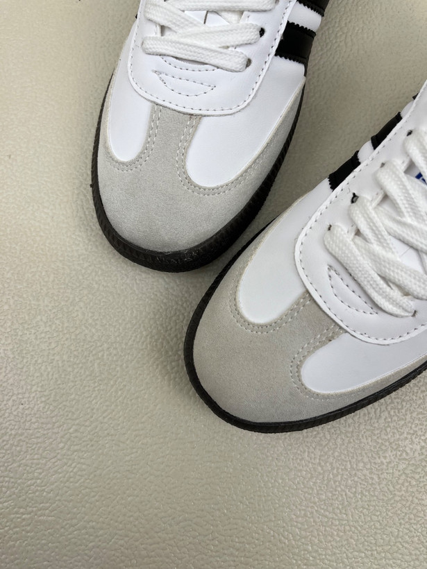 ونس زنانه سامبا ADIDAS SAMBA کد 424