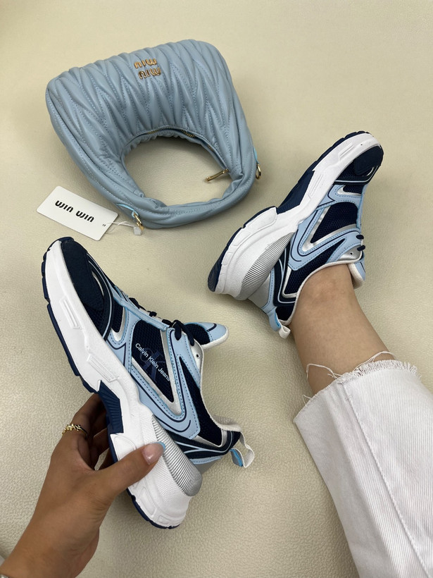 کتونی زنانه رانینگ کلوین کلاین Calvin Klein کد 1560