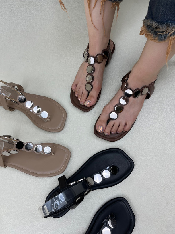 صندل زنانه زارا انگشتی سکه ای ZARA کد 1557