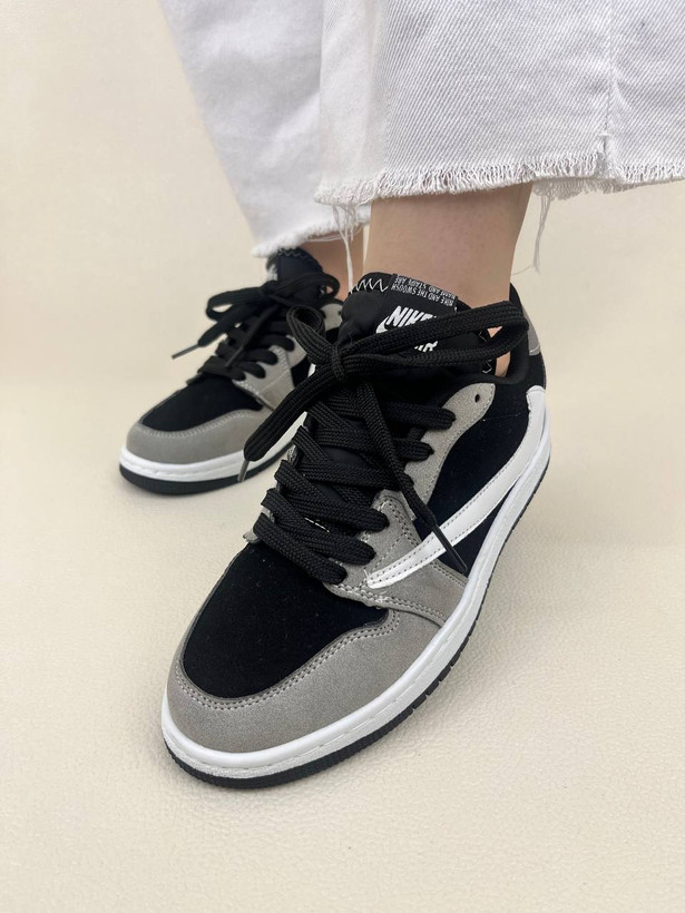کتانی ونس زنانه ایر جردن وان لو اسکات تراویس نایک AIR jordan 1 low Travis Scott کد 943
