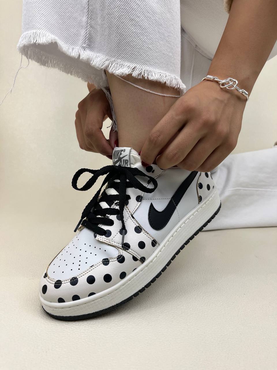 کتانی ونی خالدار  ایر فورس نایک کوتاه  NIKE limitted edation کد 950