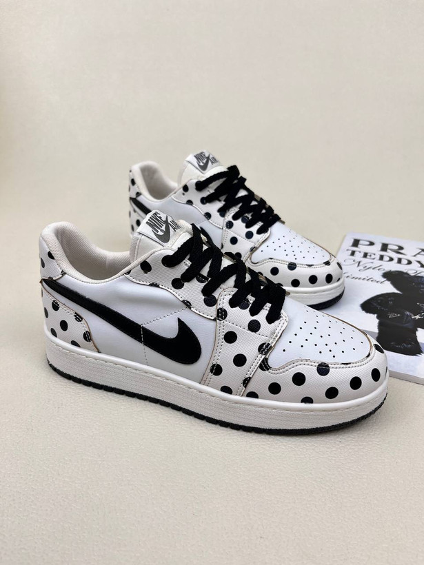کتانی ونی خالدار ایر فورس نایک کوتاه NIKE limitted edation کد 950
