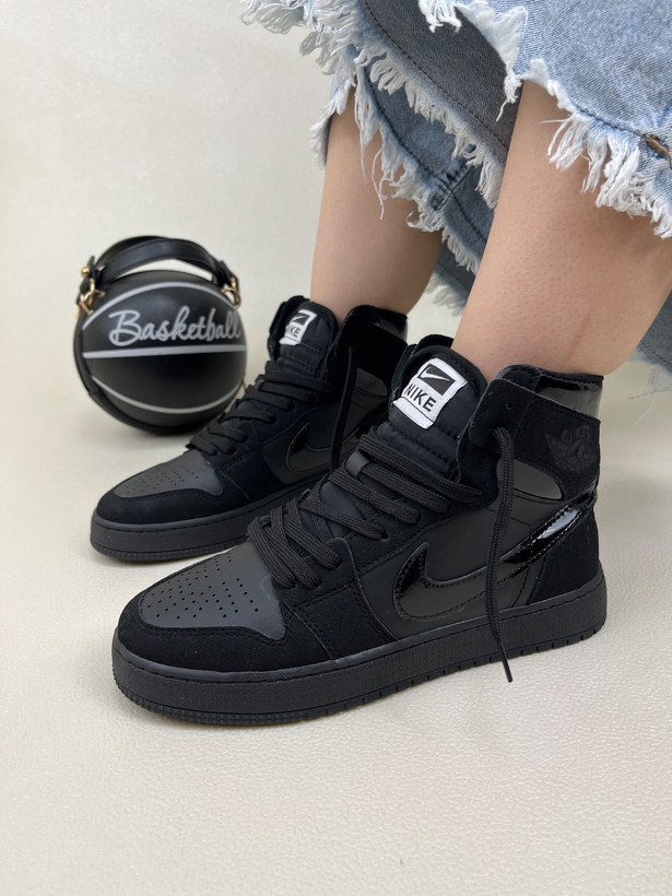 کتانی ونس زنانه ایر نایک جردن وان NIKE jordan 1 کد 912
