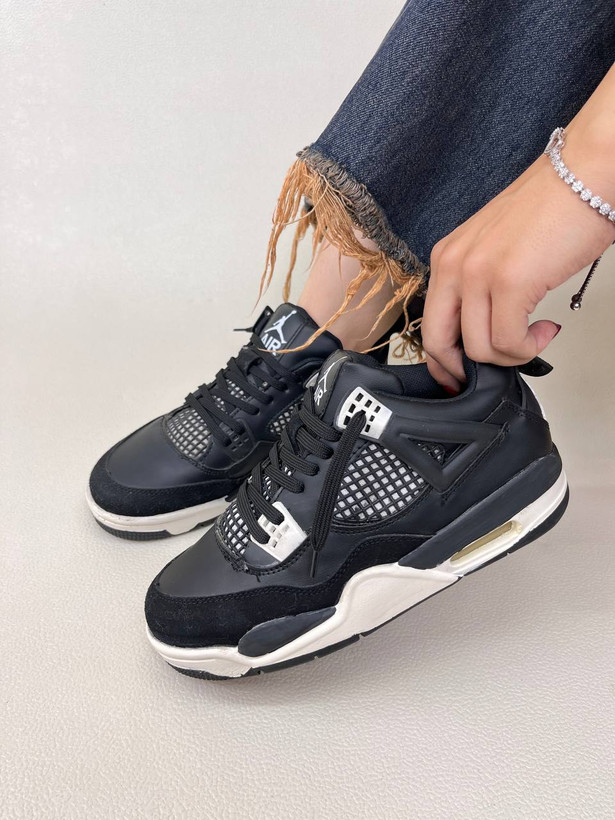 کتانی ونس زنانه جردن فور نایک NIKE JORDAN 4 کد 748