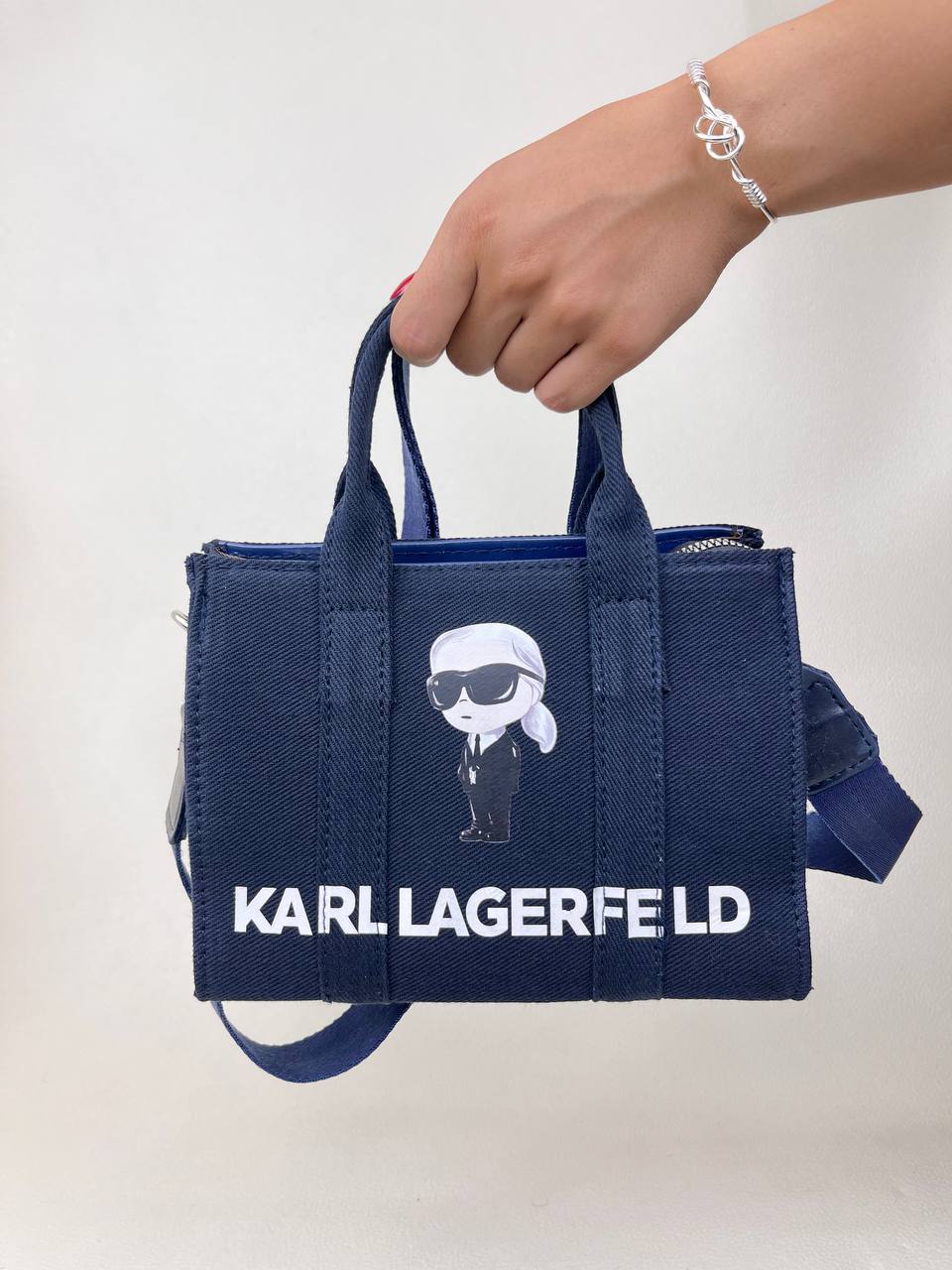 کیف زنانه دستی پاسپورتی کارل KARLLAGERFELD کد 1637