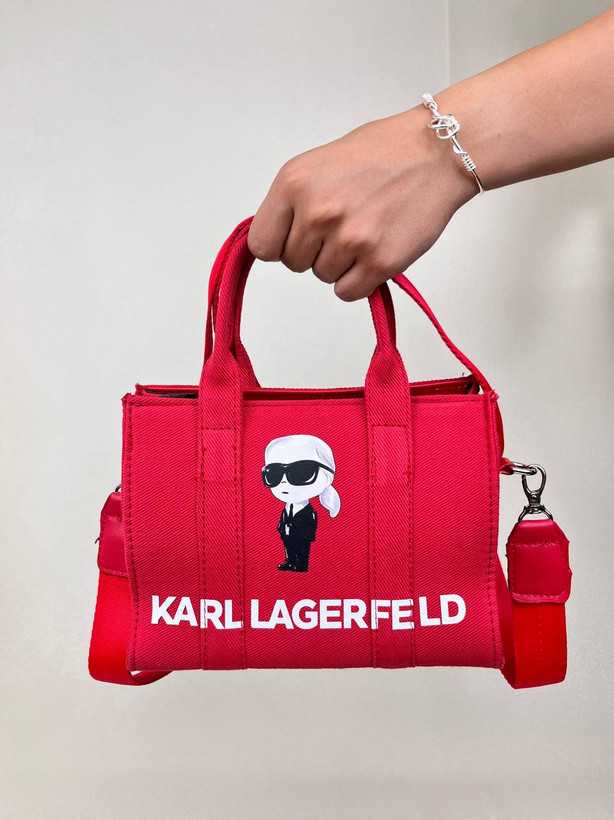 کیف زنانه دستی پاسپورتی کارل KARLLAGERFELD کد 1637