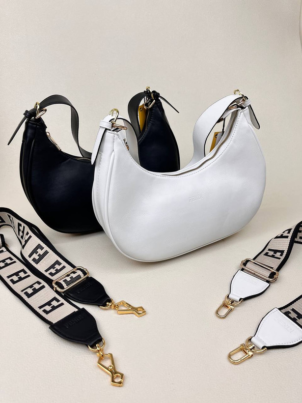کیف زنانه پاسپورتی فندی وارداتی Fendi کد 1346