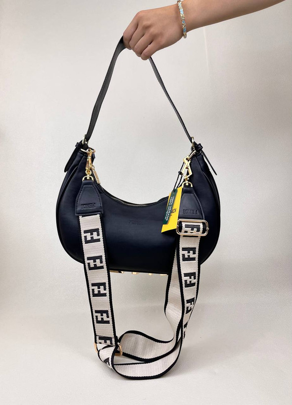 کیف زنانه پاسپورتی فندی وارداتی Fendi کد 1346