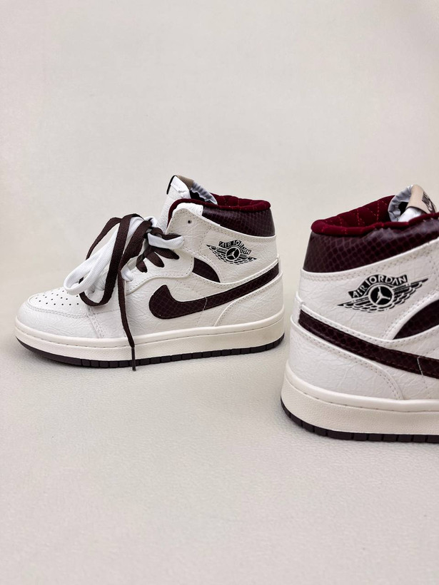 کتونی ونس زنانه ساقدار ایر جردن 1 اما مانیر 1 NIKE AIR JORDAN کد 912