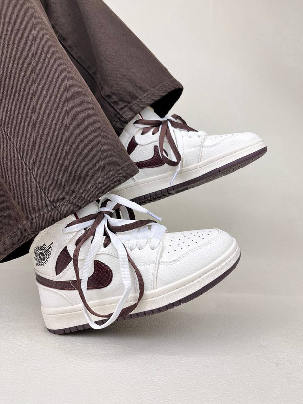 کتونی ونس زنانه ساقدار ایر جردن 1 اما مانیر 1 NIKE AIR JORDAN کد 912