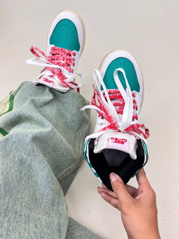 کتونی ونس زنانه ساقدار ایر جردن 1 مدل کریسمس 1 NIKE AIR JORDAN کد 912