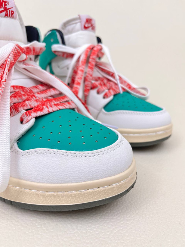 کتونی ونس زنانه ساقدار ایر جردن 1 مدل کریسمس 1 NIKE AIR JORDAN کد 912
