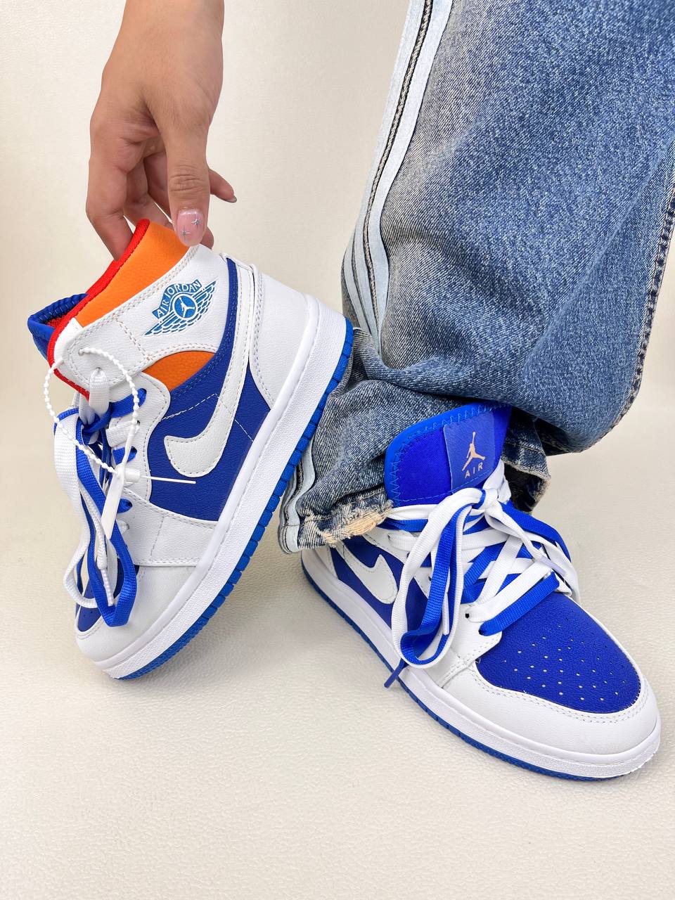 کتونی ونس زنانه ساقدار ایر جردن 1 کینگ بلو  1 NIKE AIR JORDAN کد 912