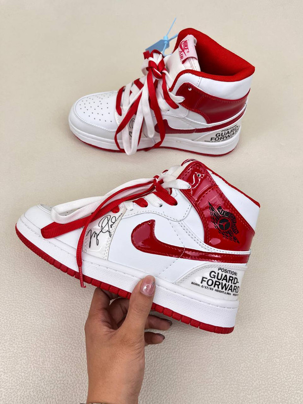 کتونی ونس زنانه ساقدار ایر جردن 1 امضا شیکاگو 1 NIKE AIR JORDAN کد 912