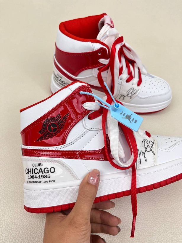 کتونی ونس زنانه ساقدار ایر جردن 1 امضا شیکاگو 1 NIKE AIR JORDAN کد 912