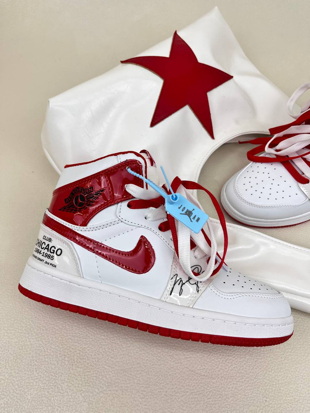 کتونی ونس زنانه ساقدار ایر جردن 1 امضا شیکاگو 1 NIKE AIR JORDAN کد 912