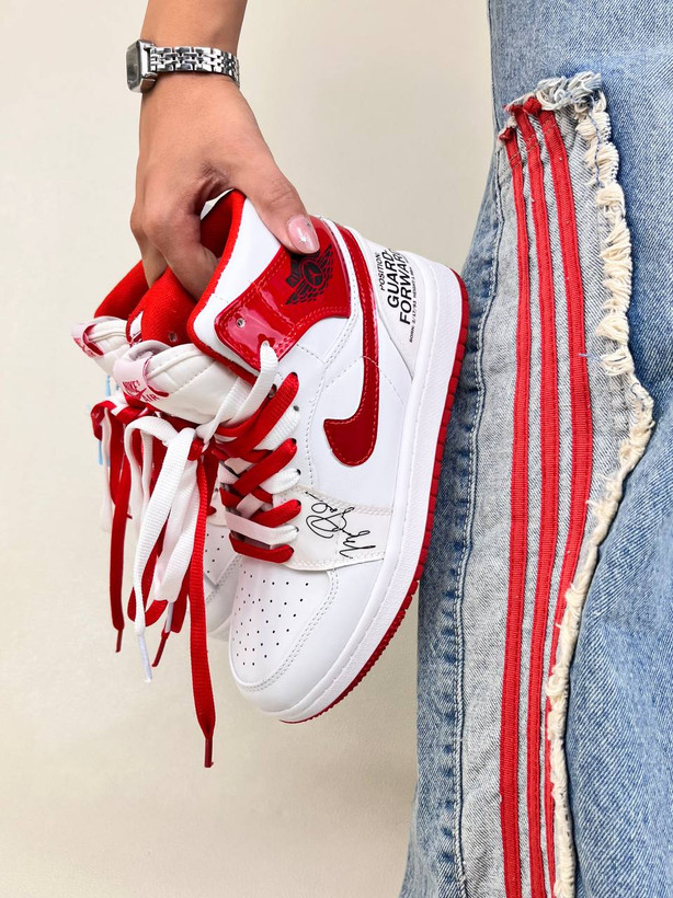 کتونی ونس زنانه ساقدار ایر جردن 1 امضا شیکاگو 1 NIKE AIR JORDAN کد 912