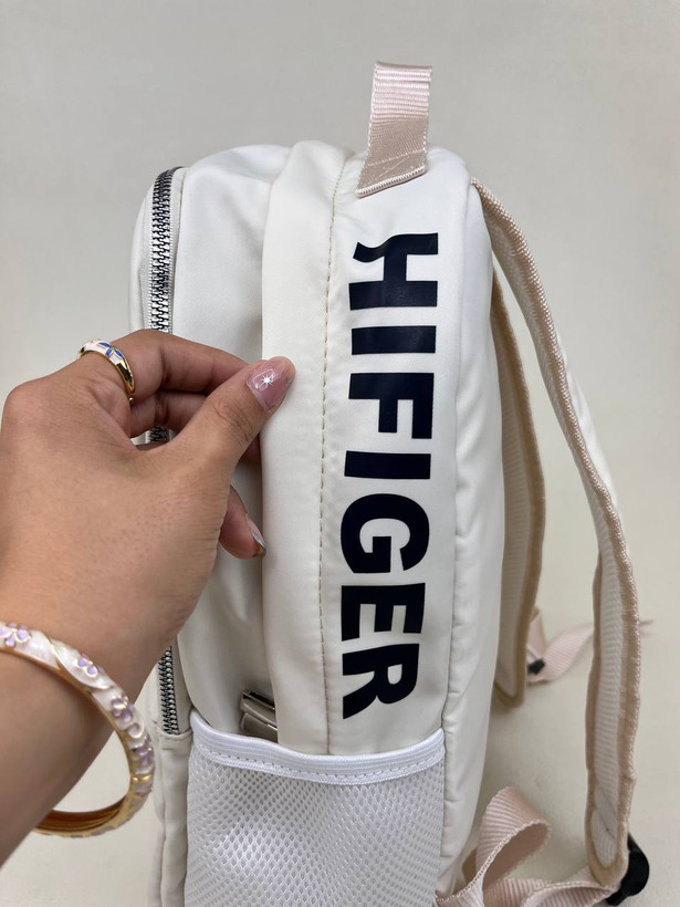 کوله پشتی دخترانه جلو زیپ تامی TOMMY HILFIGER کد 1669