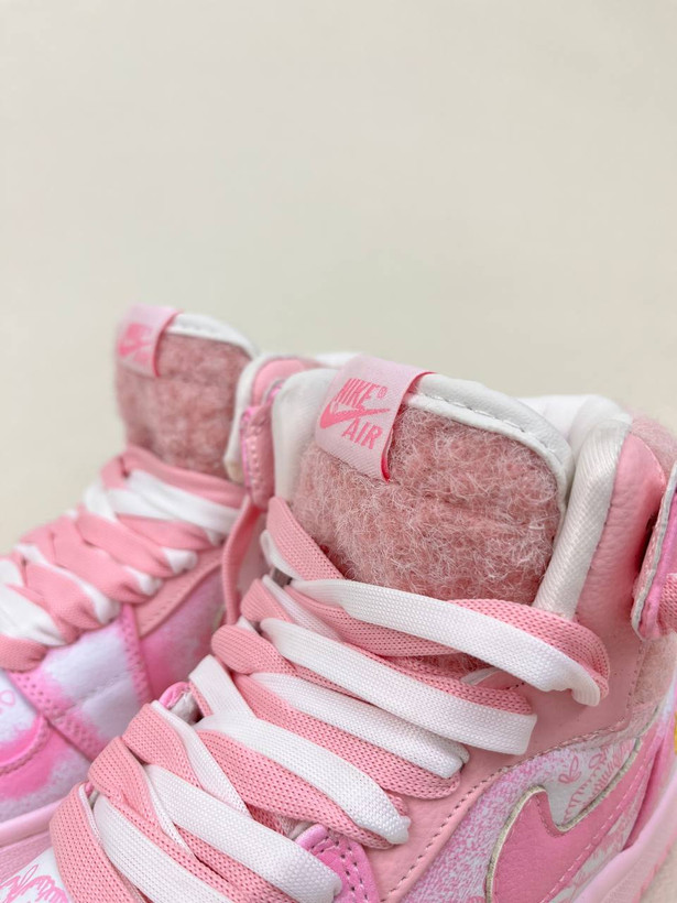 کتونی ساقدار زنانه ساقدار ایر جردن 1 فلامینگو 1 NIKE AIR JORDAN کد 912