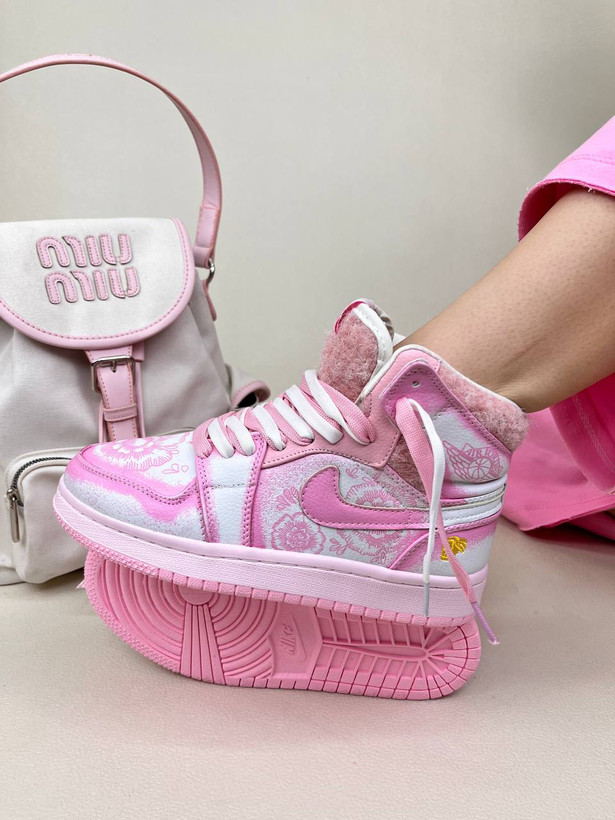 کتونی ساقدار زنانه ساقدار ایر جردن 1 فلامینگو 1 NIKE AIR JORDAN کد 912