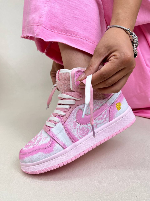 کتونی ساقدار زنانه ساقدار ایر جردن 1 فلامینگو 1 NIKE AIR JORDAN کد 912