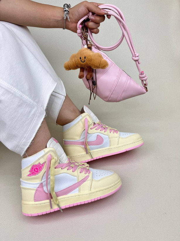 کتونی ساقدار زنانه ایر جردن وان لو اسکات تراویس نایک AIR jordan 1 low Travis Scott کد 912