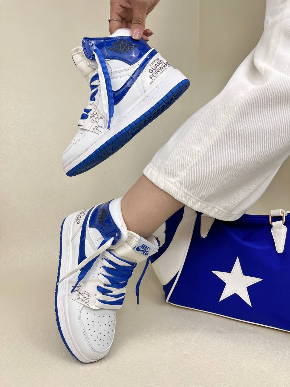 کتونی ساقدار زنانه ایر جردن 1 امضا شیکاگو کینگ بلو 1 NIKE AIR JORDAN کد 912