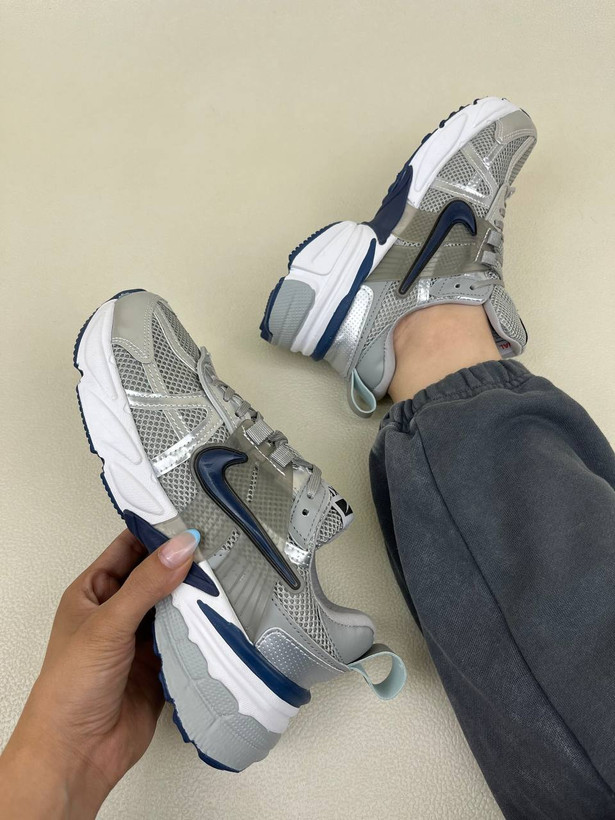 کتونی ونس زنانه نایکی وی تو کی راننینگ NIKE V2K RUNNING کد 1144