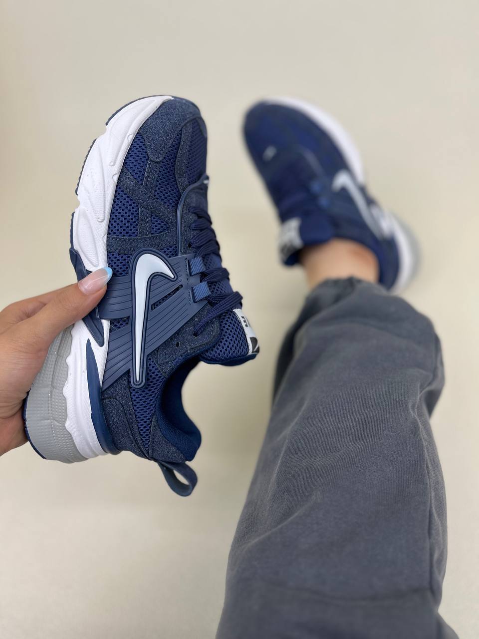 کتونی ونس زنانه نایکی وی تو کی راننینگ NIKE V2K RUNNING کد 1144